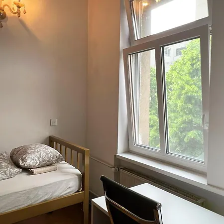 Hostel Miklosiceva