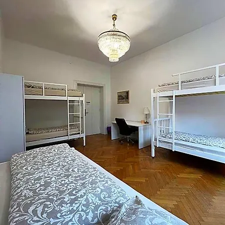 Hostel Miklosiceva Laibach